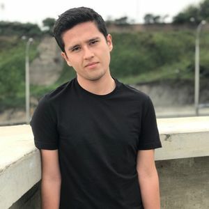 Meet your Posher, Julio